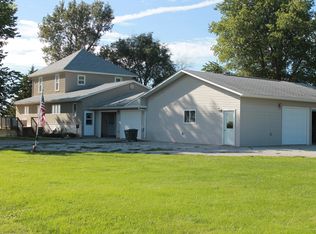 18711 330th St, Conrad, IA 50621