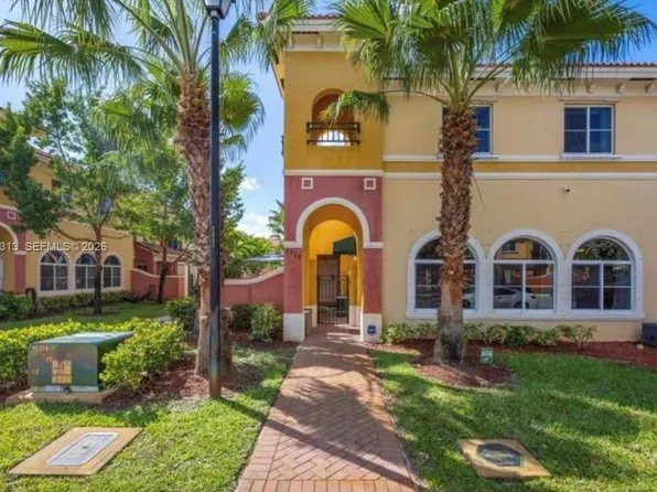 3529 NW 29th Pl, Lauderdale Lakes, FL 33311