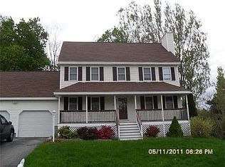 10 Innisfree Dr, Haverhill, MA 01832
