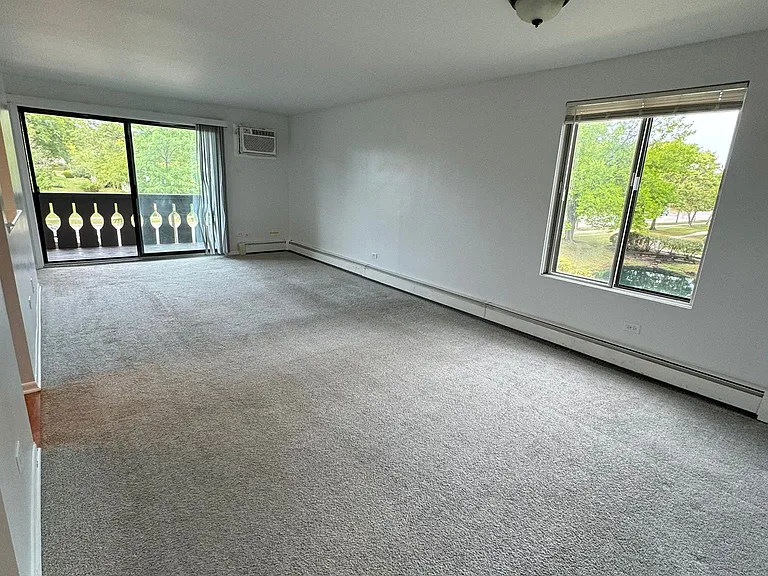 17 Crestview Ln #5 — Photo 15