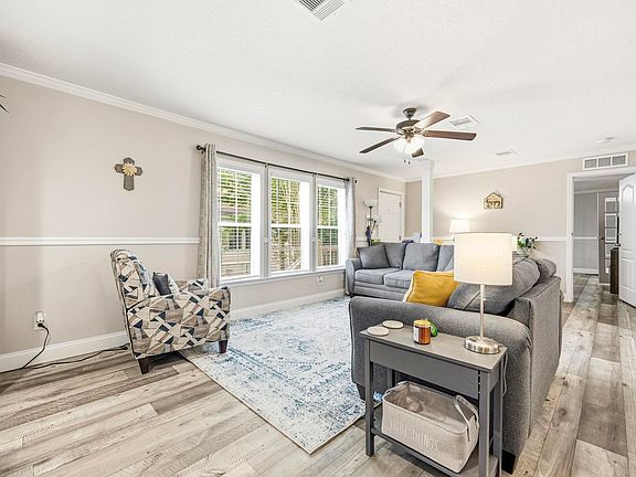 5th image of 500 Southern Pines Dr.
