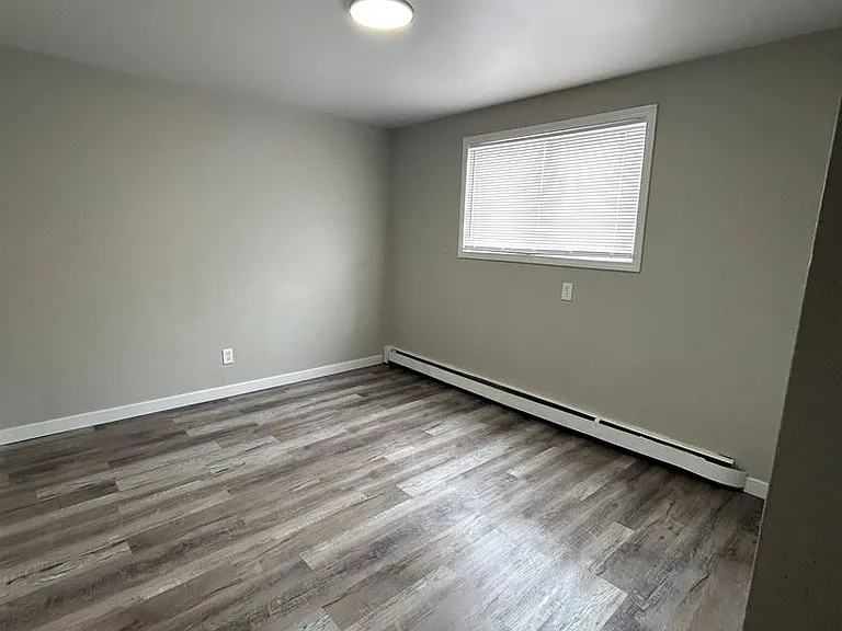 4338 N Chestnut St. — Photo 11