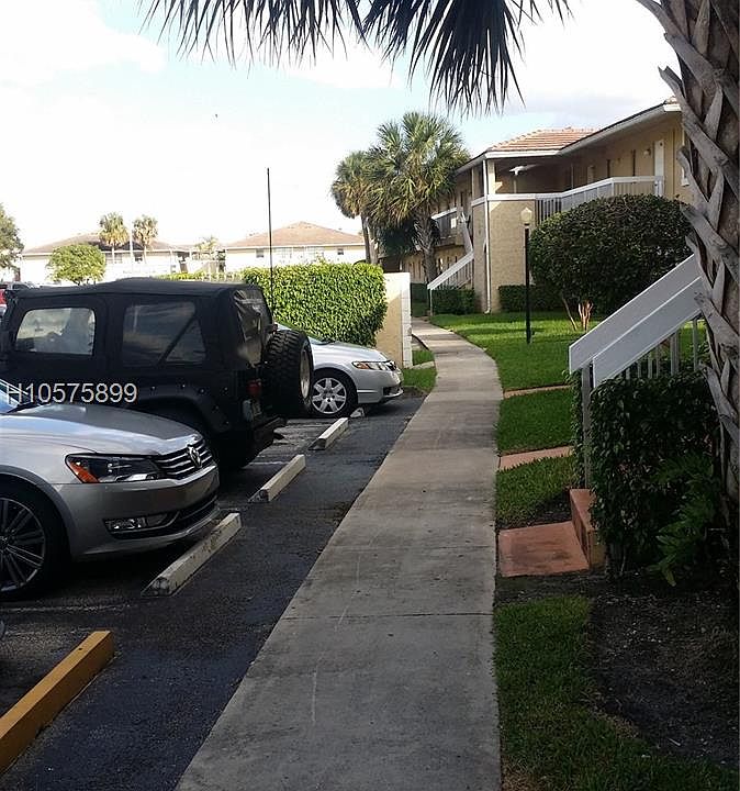 1st image of 10018 Twin Lakes Dr #6-C