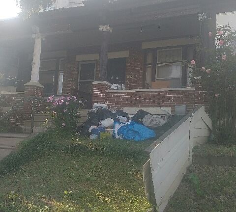 3rd image of 1013 W Sedgley Ave