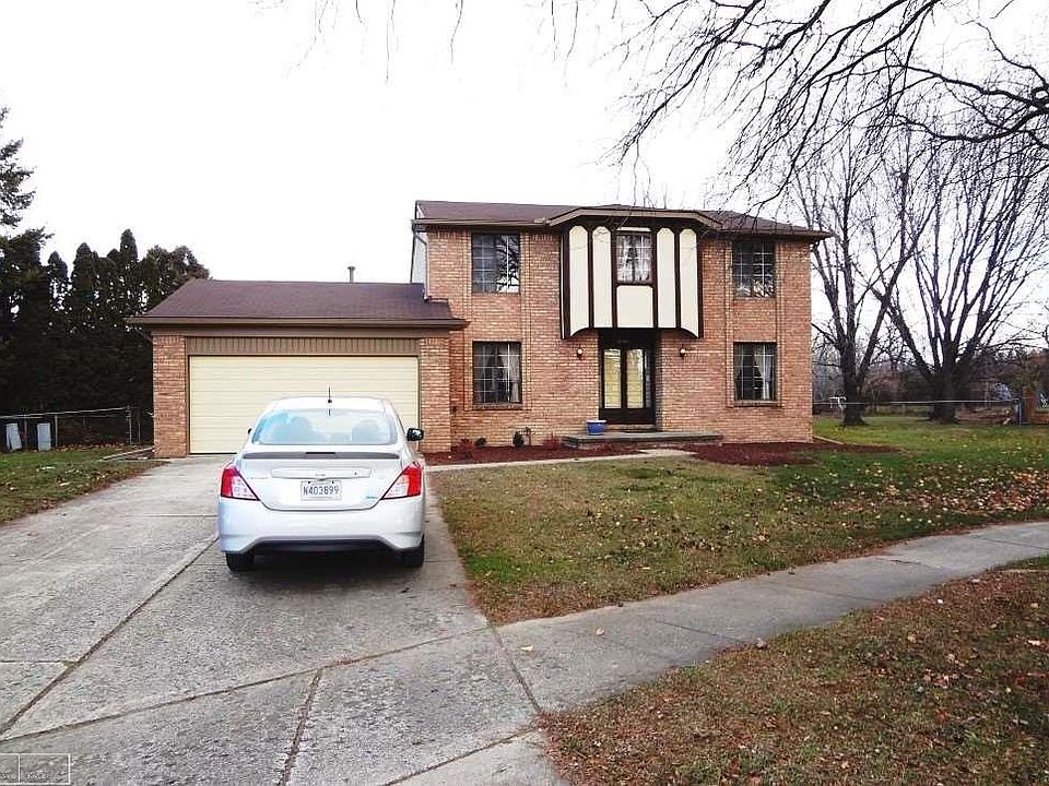 1st image of 38098 Arcola Dr