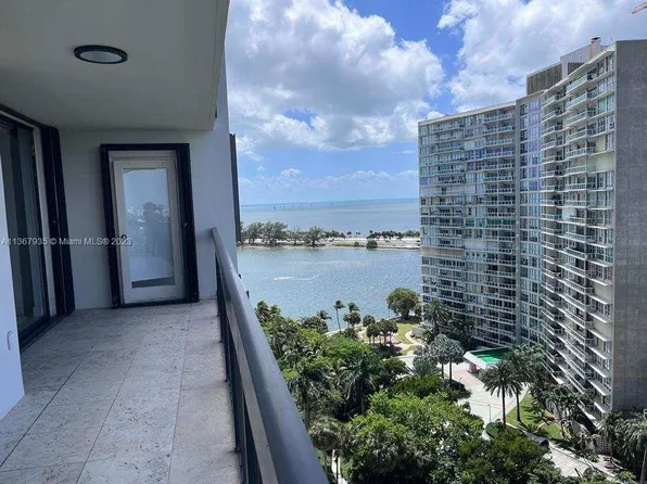 2333 Brickell Ave APT 1616, Miami, FL 33129