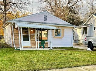 18501 Centralia, Redford, MI 48240