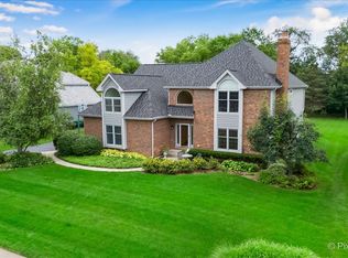 620 Spruce Tree Dr, Cary, IL 60013