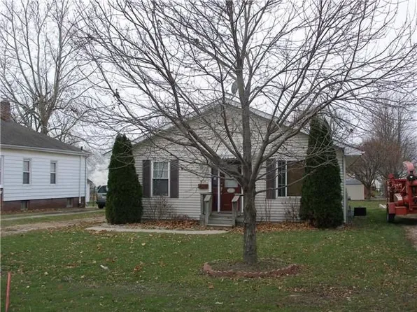 814 Painter St, Streator, IL 61364