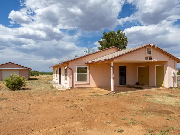 8169 E Larson Road, Hereford, AZ 85615