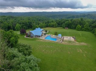 195 Bethel Ridge Rd, Avella, PA 15312