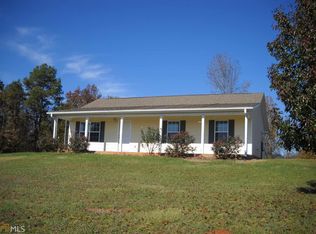 105 Maxwell Rd, Toccoa, GA 30577