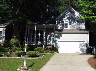 8212 Greywinds Dr, Raleigh, NC 27615