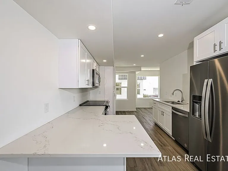 2640 S Delaware St #3 — Photo 11