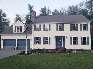 85 Wampanoag Rd, Raynham, MA 02767