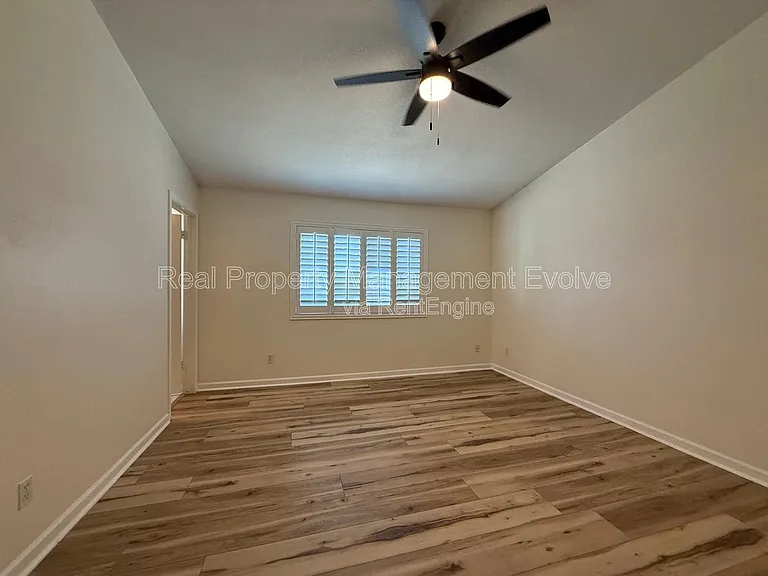 6502 E Grandview Dr — Photo 13
