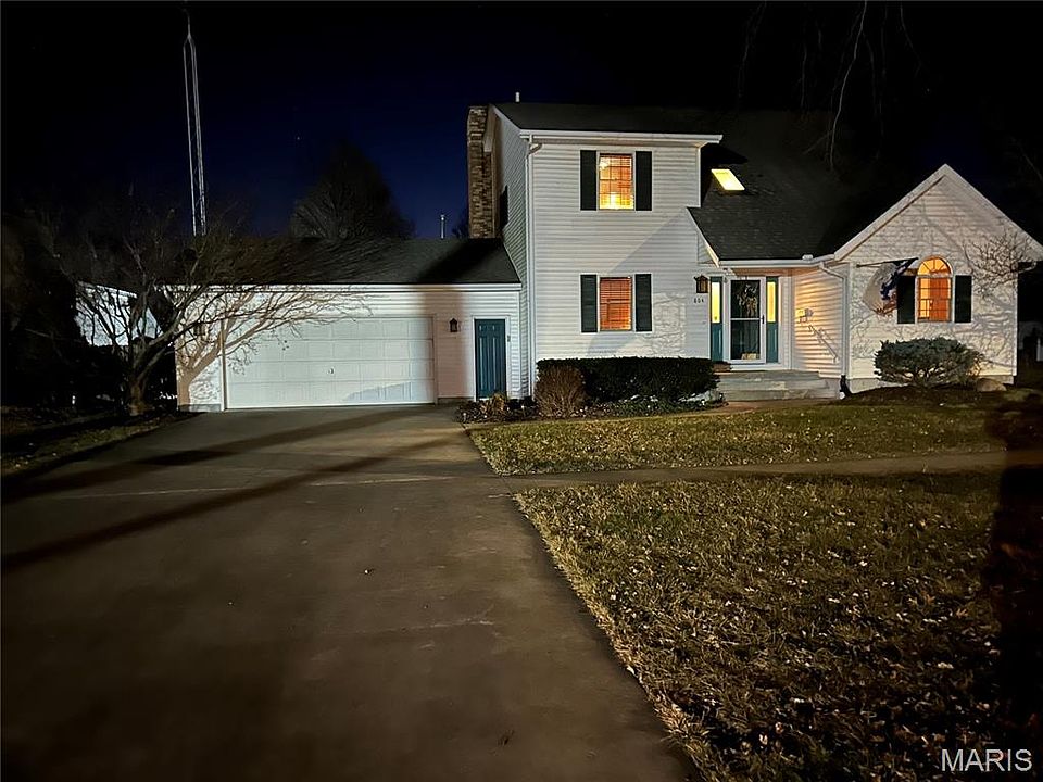 1st image of 804 N Montgomery Ave
