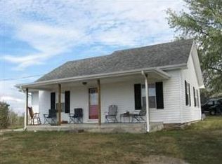 3513 White Lick Rd, Paint Lick, KY 40461