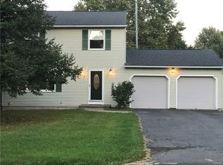 32 Braeside Rd, Baldwinsville, NY 13027