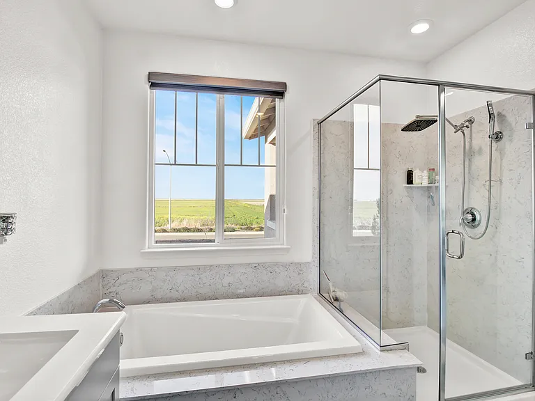 3843 Stanwick Ave — Photo 46