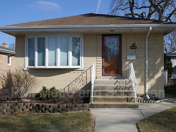 2nd image of 5245 S Nordica Ave