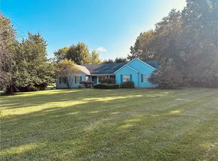 52883 Trinter Rd, Vermilion, OH 44089