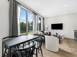 157 Sanford Ave UNIT C, Ottawa, ON K2C0E7