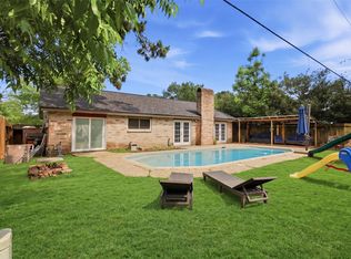 17211 Camberwell Green Ln, Houston, TX 77070
