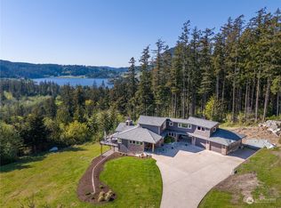 14678 Jefferson St, Anacortes, WA