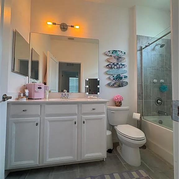 2458 Orchard St — Photo 34