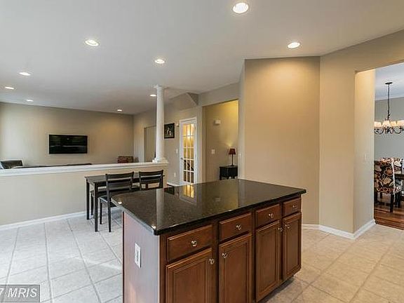 5th image of 21532 Thornhill Pl