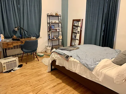 Rented by Highline Residential | media 8