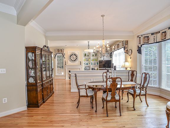 4th image of 2156 Harithy Dr