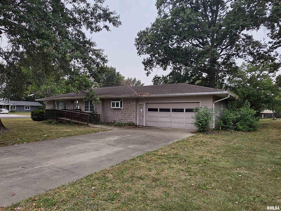 1st image of 285 Sunset Dr