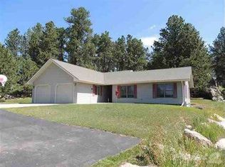 122 Rodeo Ct, Custer, SD 57730