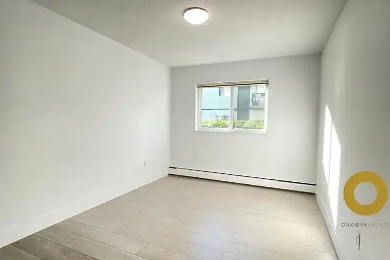 8051 Ryan Rd #1A — Photo 2