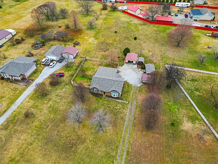 4971 Hyde Rd — Photo 38