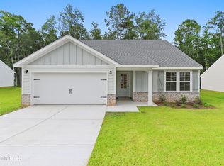 9634 W Oaklawn Rd, Biloxi, MS 39532