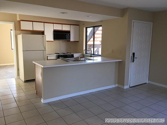 3rd image of 1 Ventura Dr #A