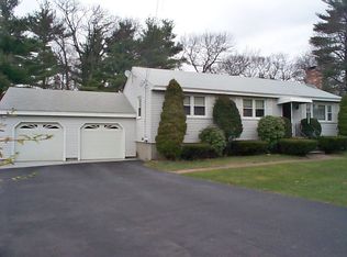 1 Pettingill Rd, Andover, MA 01810