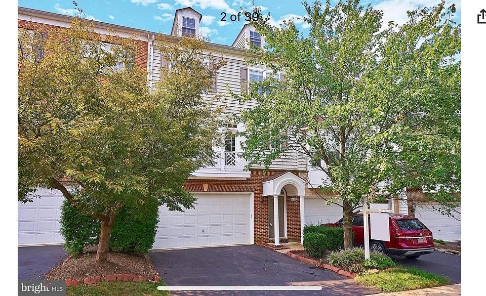 1st image of 6887 Rolling Creek Way