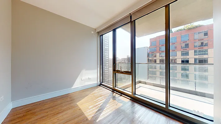 Rented by Bond New York | media 58