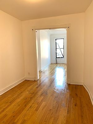 2nd image of 197 7th Ave #1