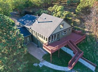 1756 Pair A Dice Ranch Rd, Jacksonville, OR 97530