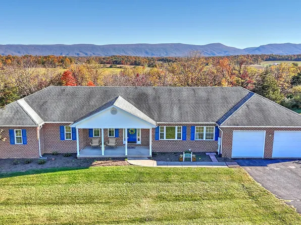 362 Fairview Cir, Woodstock, VA 22664