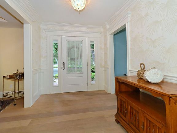 Beautiful foyer