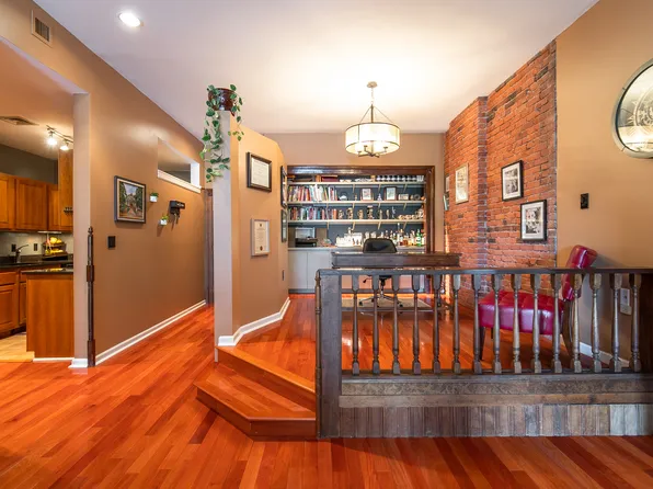 1 Linden Place APT 407, Hartford, CT 06106