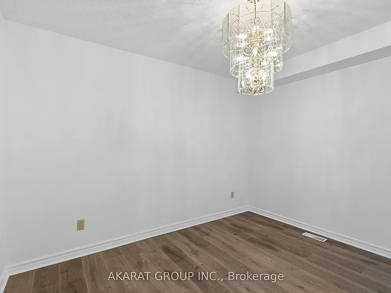 70 Sunnyside Dr #9 — Photo 14