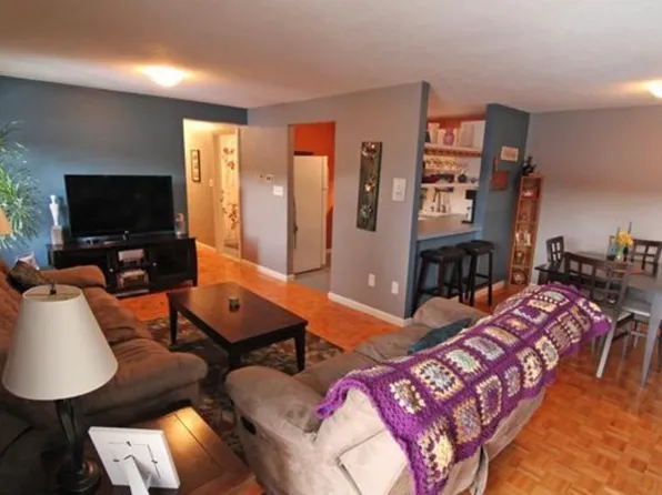 300 Park Terrace Dr APT 358, Stoneham, MA 02180