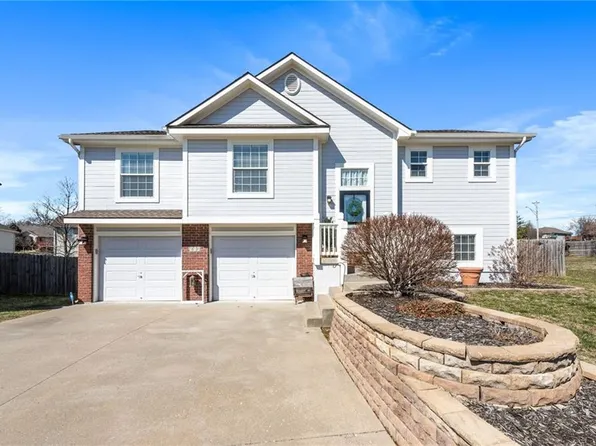 916 N Seminole Ct, Independence, MO 64056